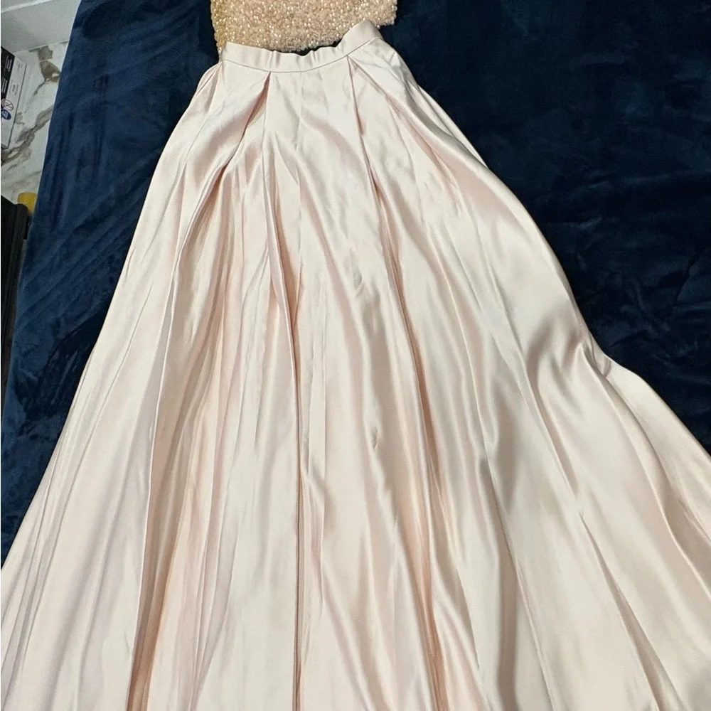 Beaded Pink Formal Skirt Set - Elegant Evening Wear - Picture 8 of 9